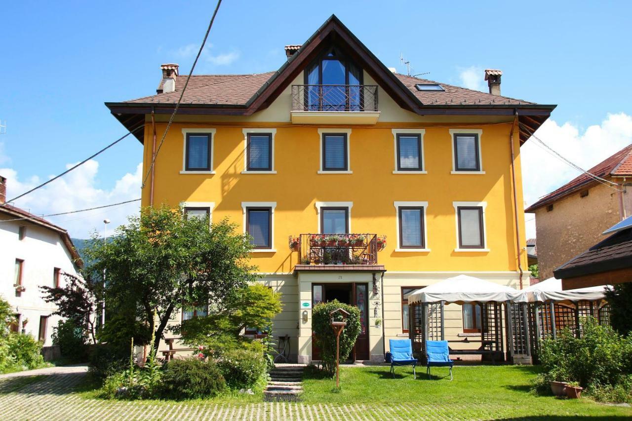 Locanda Aurora-Garni Asiago Exterior photo